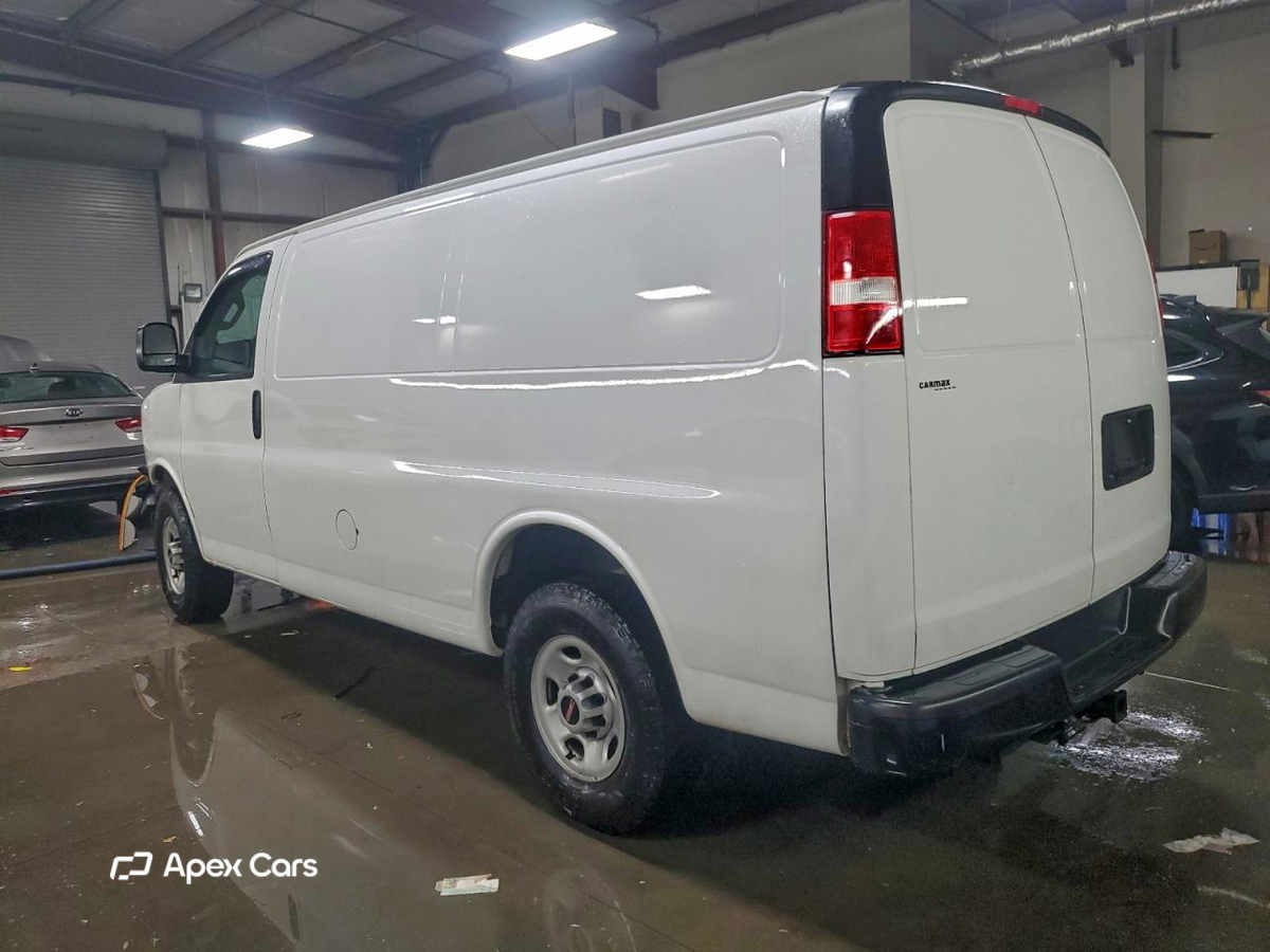 GMC Savana 2020