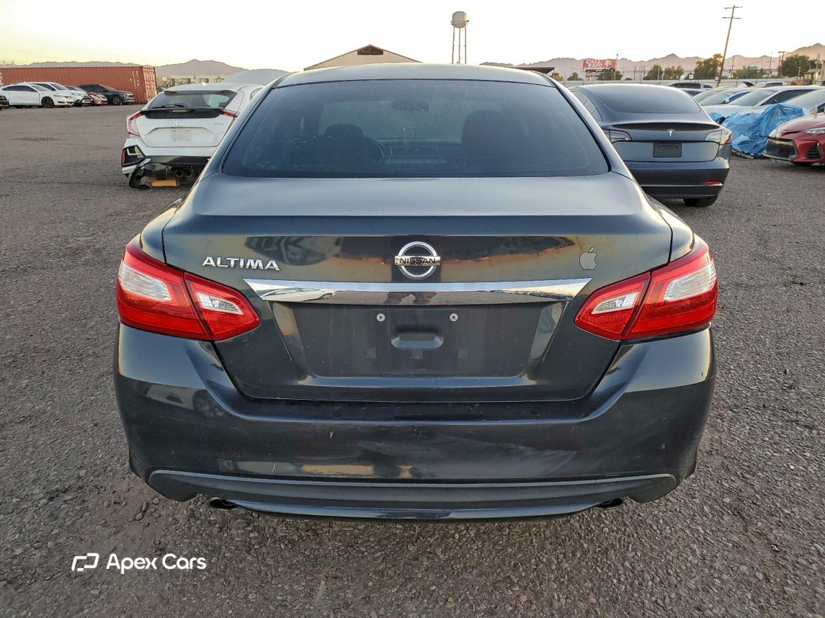 Nissan Altima 2017