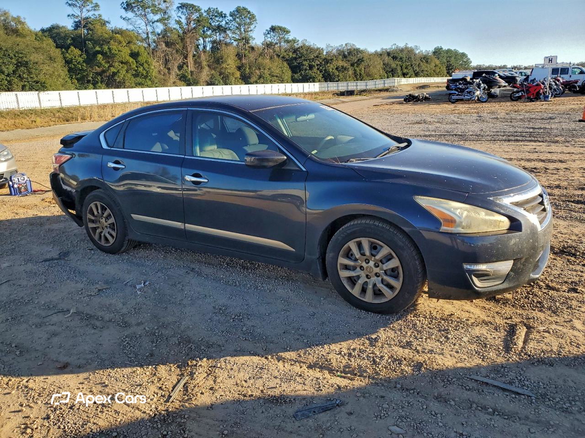 Nissan Altima 2015