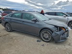Toyota Avalon 2016