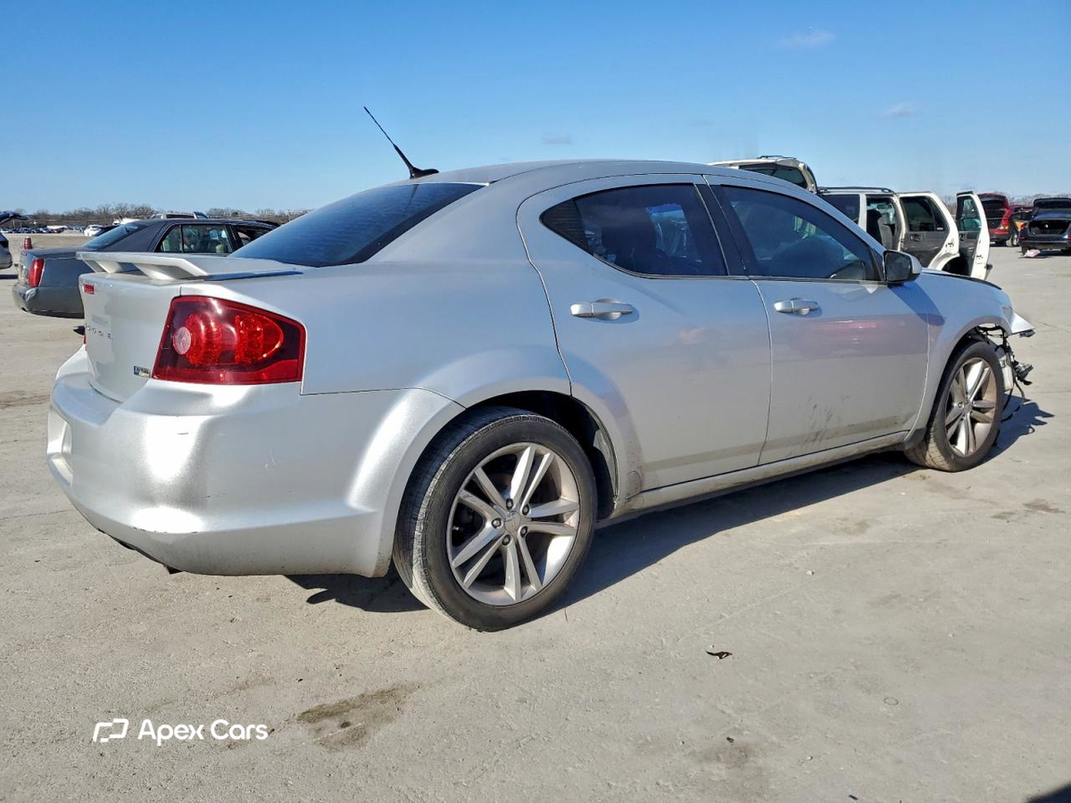 Dodge Avenger 2011