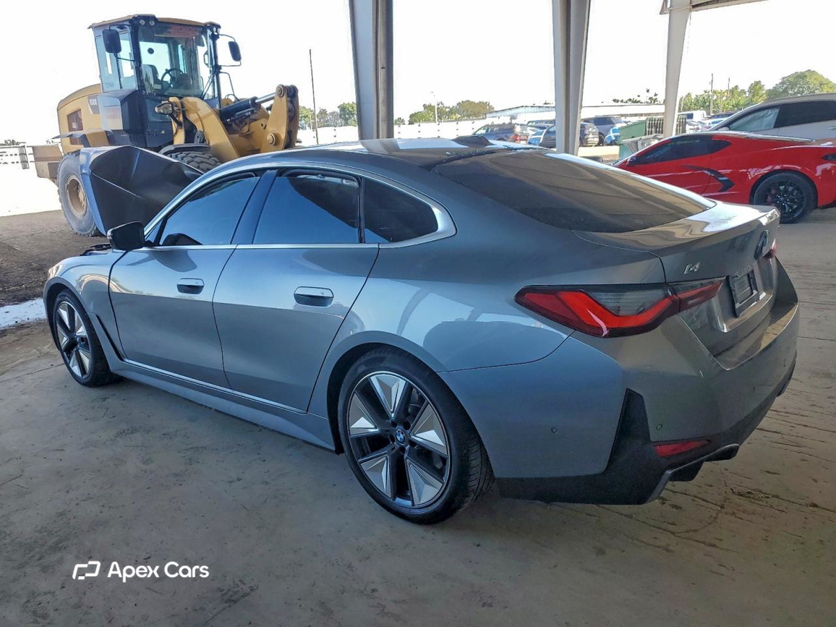 BMW i4 2025