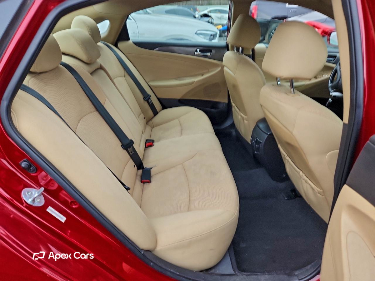 Hyundai Sonata 2013