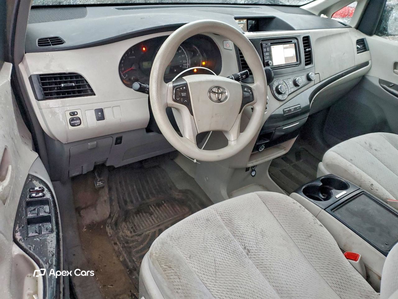 Toyota Sienna 2012