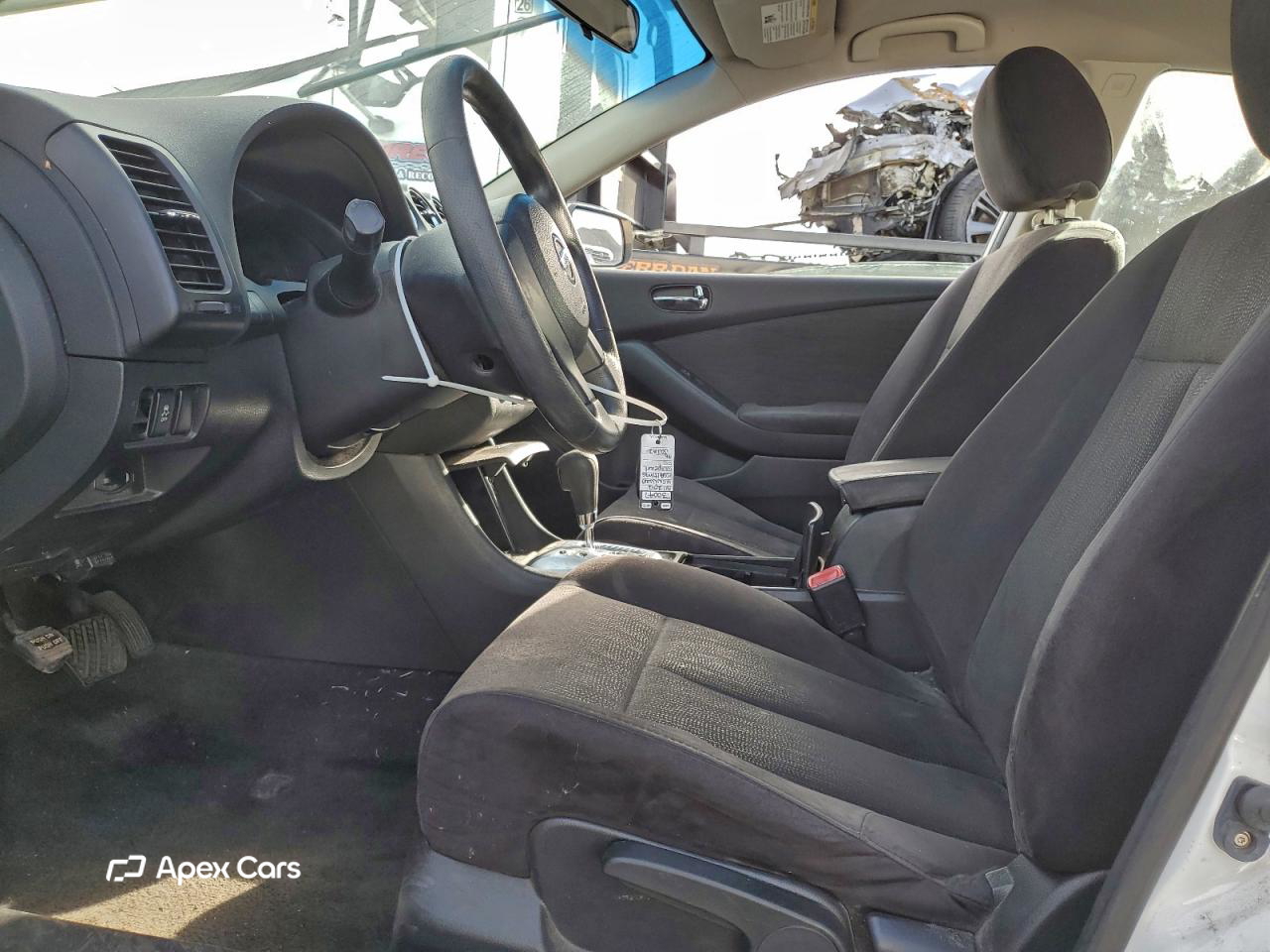 Nissan Altima 2012