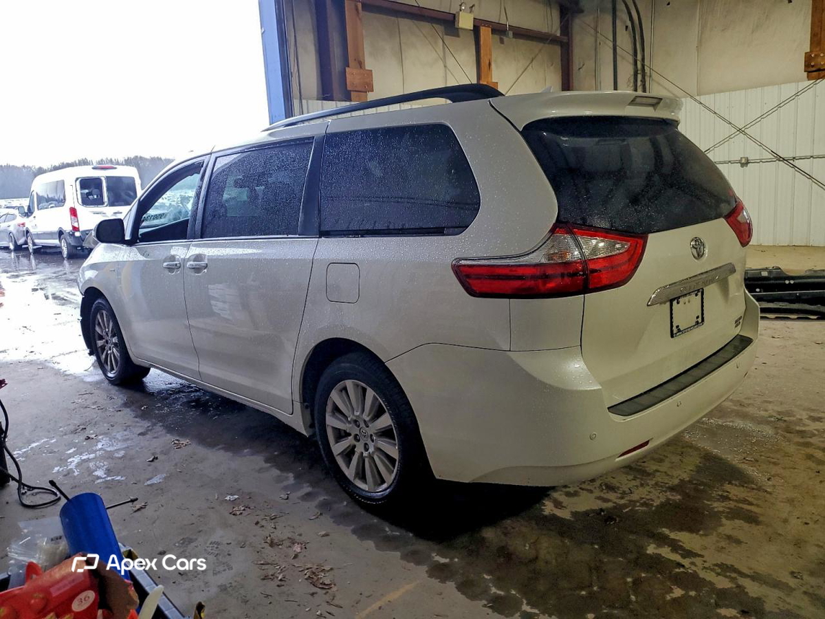 Toyota Sienna 2017