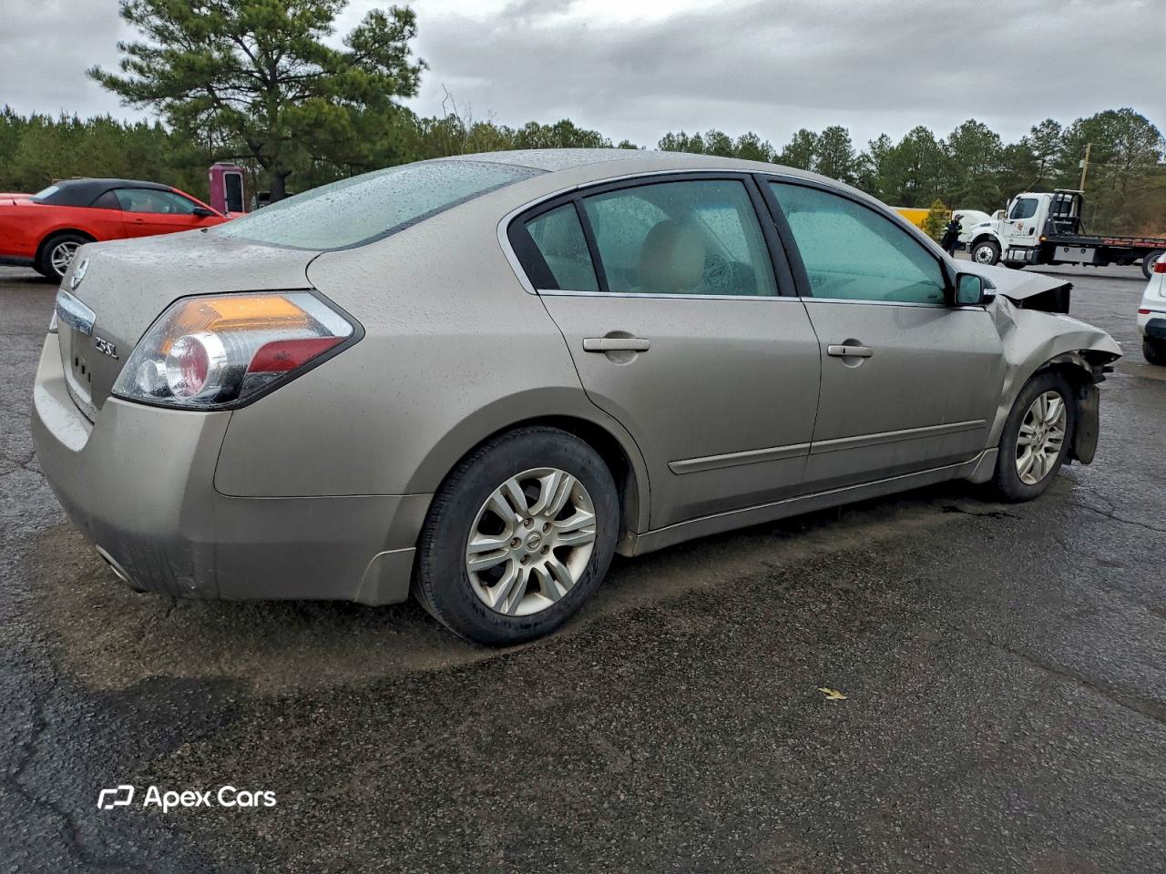 Nissan Altima 2011