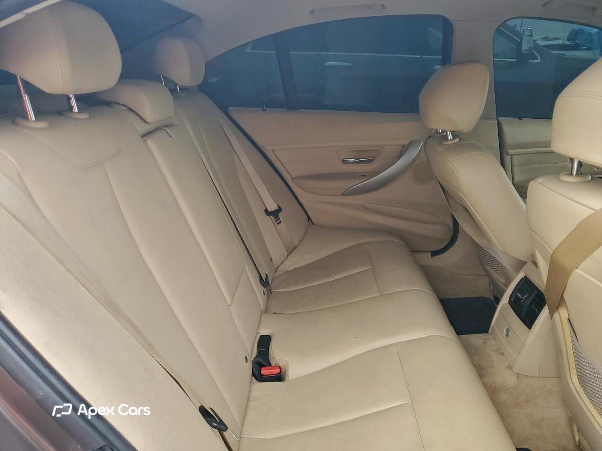 BMW Series 3 2012