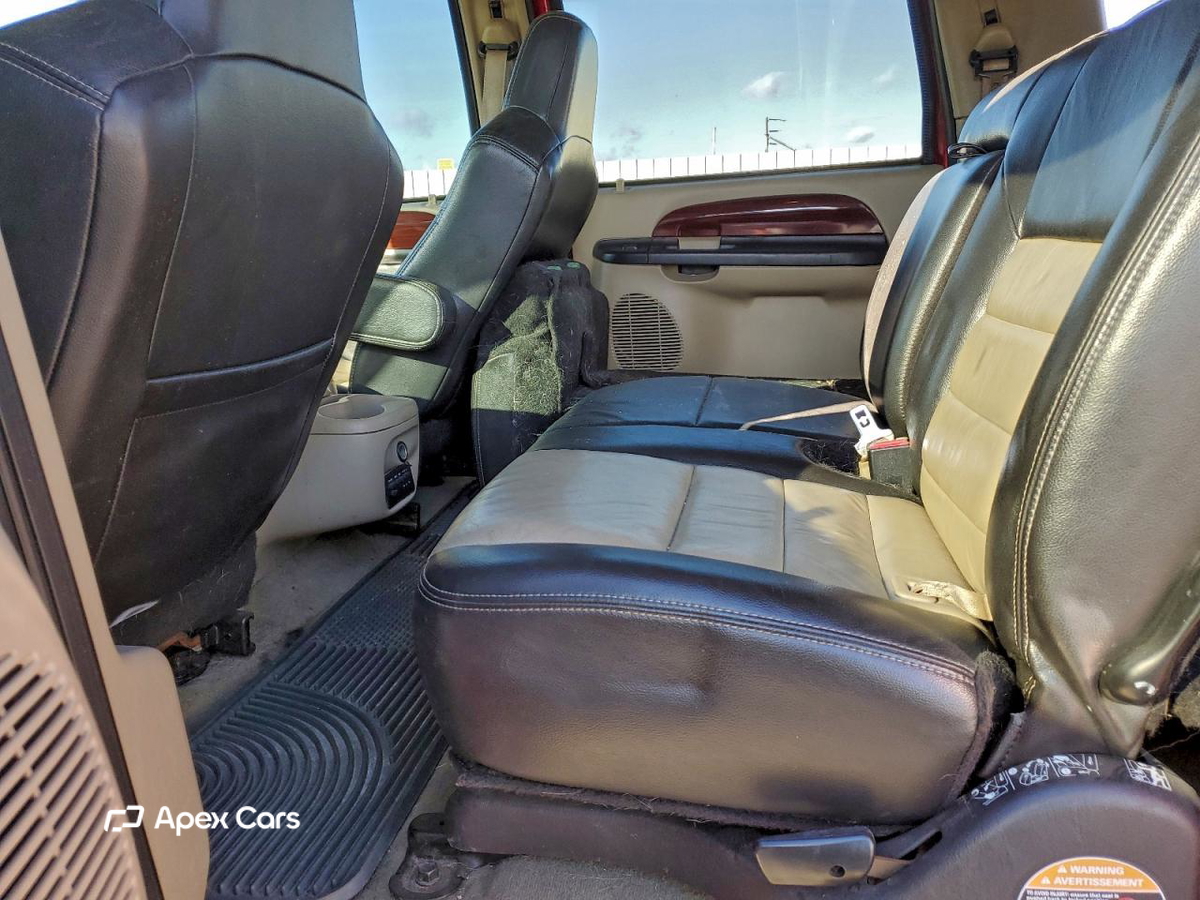 Ford Excursion 2005
