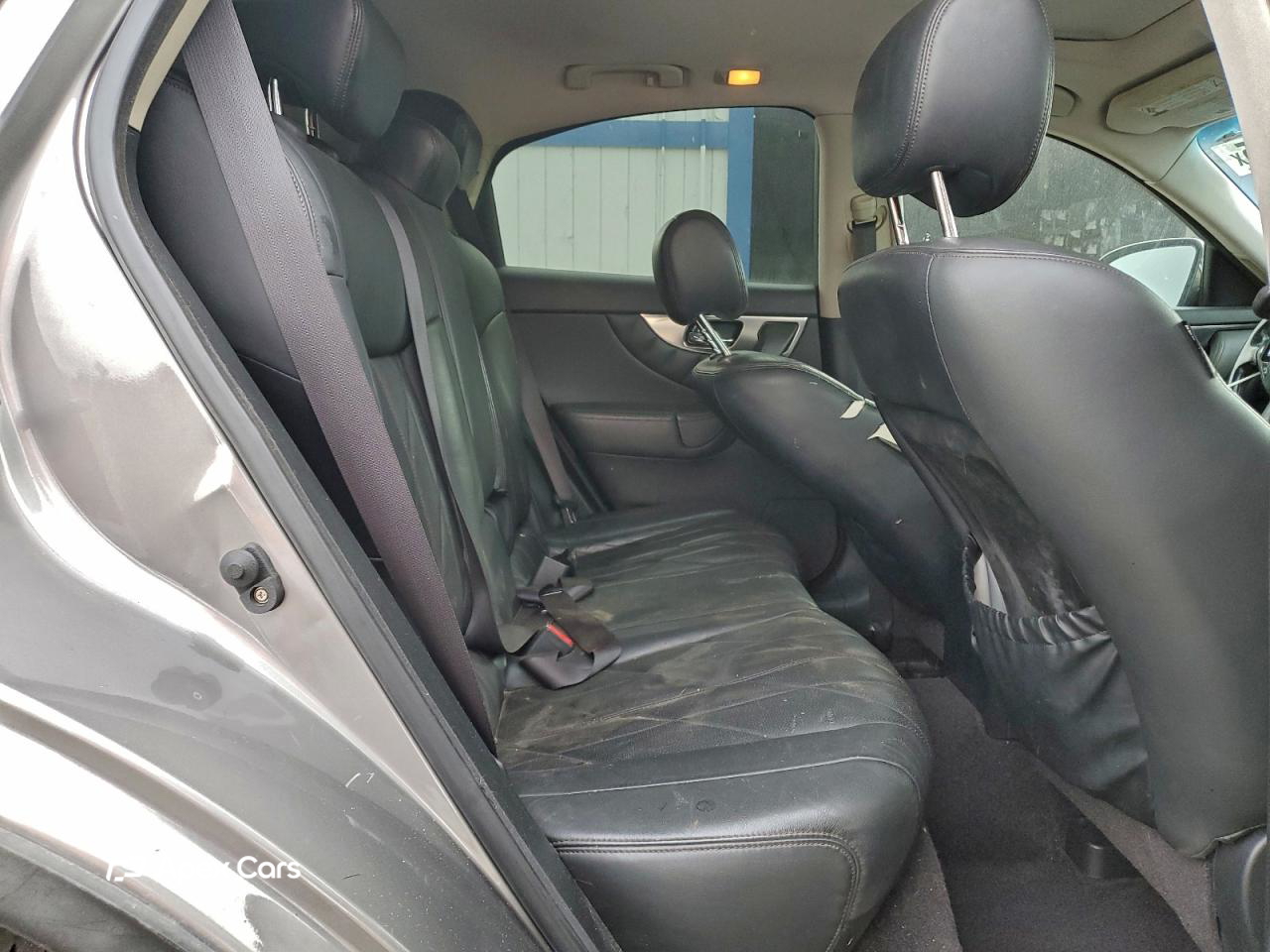 Infiniti FX 2010