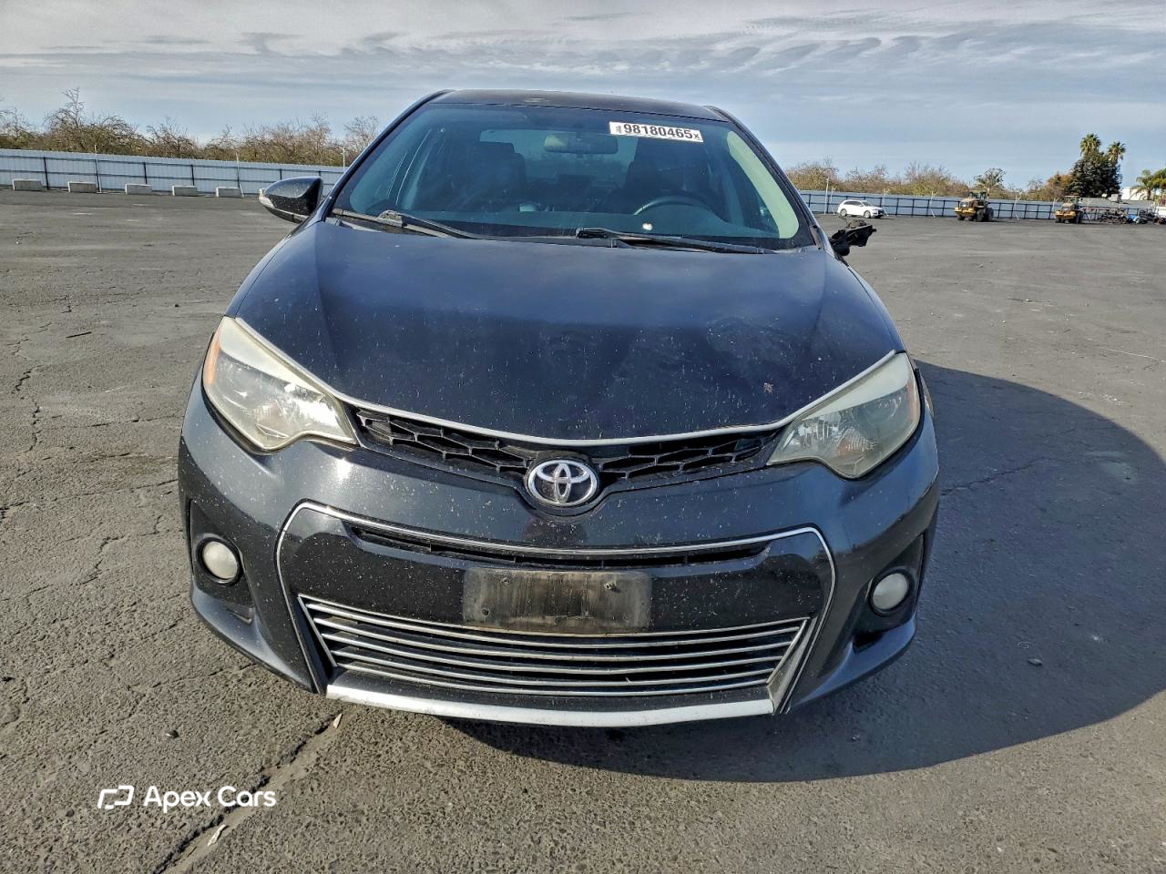Toyota Corolla 2015