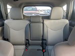 Toyota Prius v (+) 2015