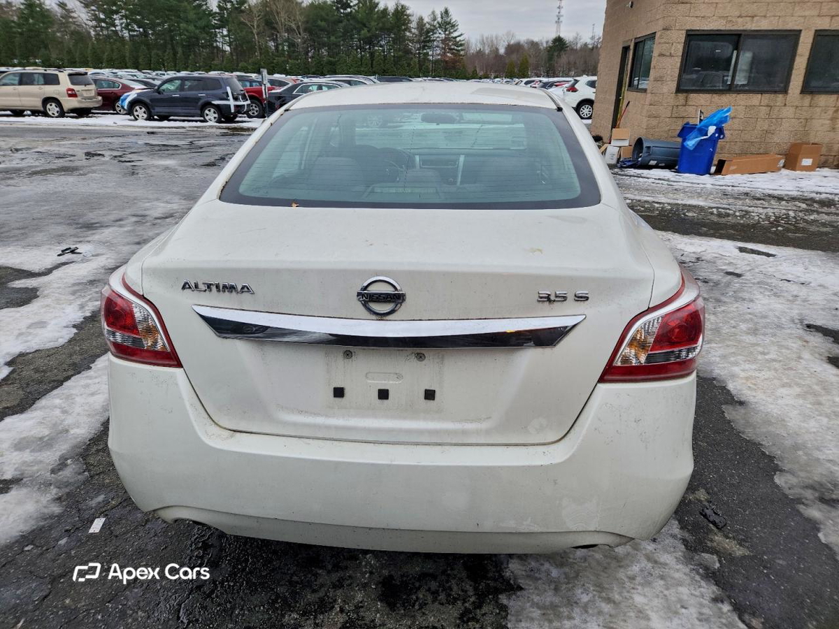 Nissan Altima 2013