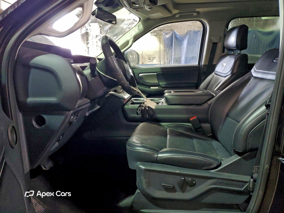Ford Expedition 2025