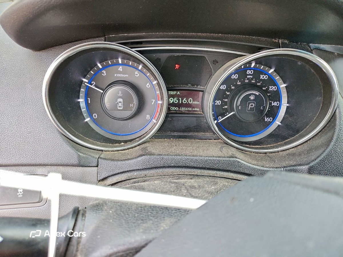 Hyundai Sonata 2013