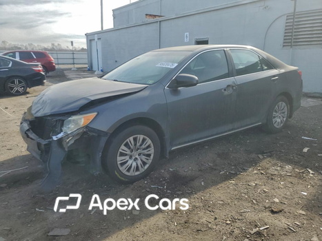 Toyota Camry 2012 - Image 1 of 13