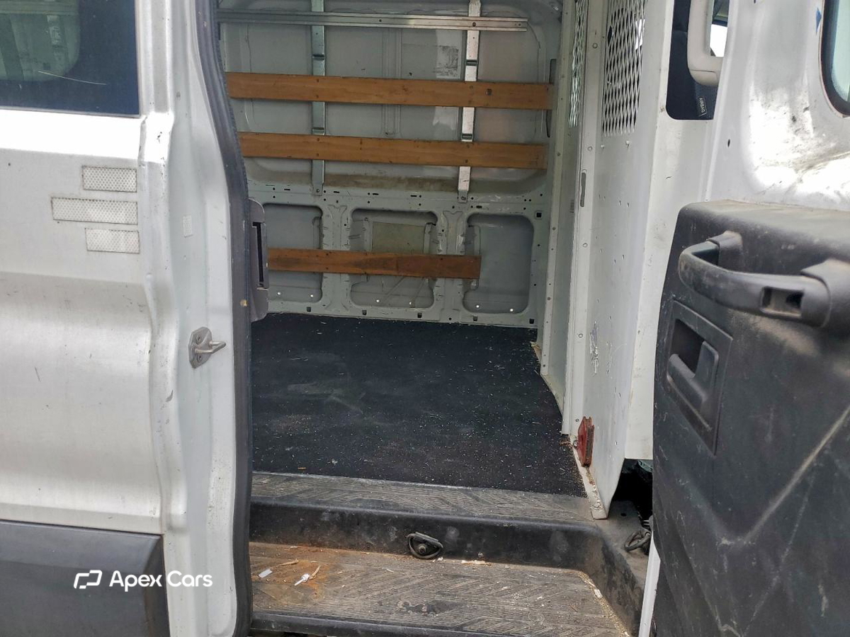 Ford Transit 2015