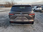 Toyota Sienna 2023