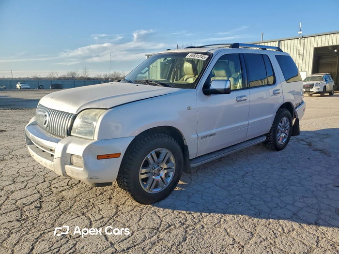 2010 Mercury Mountaineer - Image 1 of 5