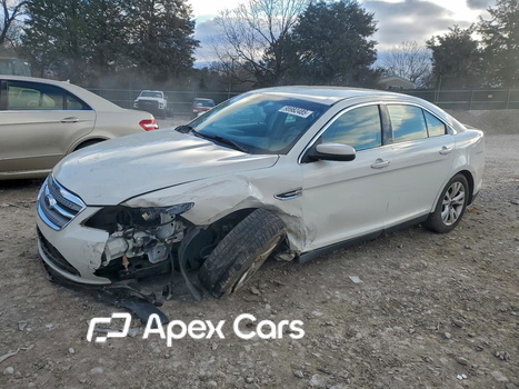 Ford Taurus 2011 - Image 1 of 13