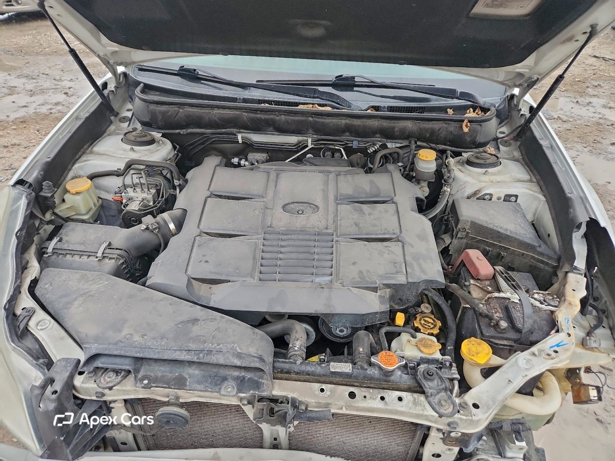 Subaru Outback 2011