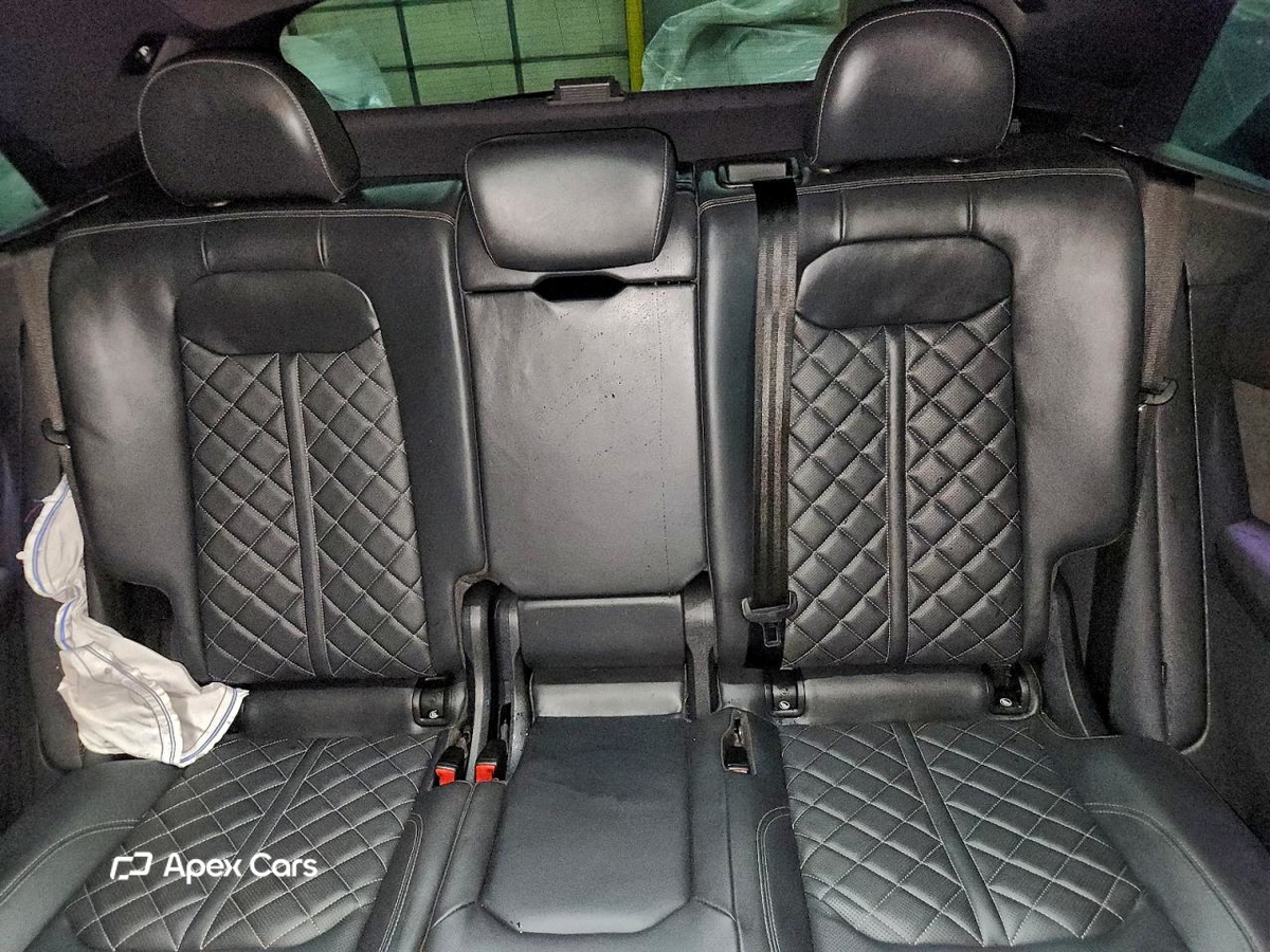 Audi SQ8 2021
