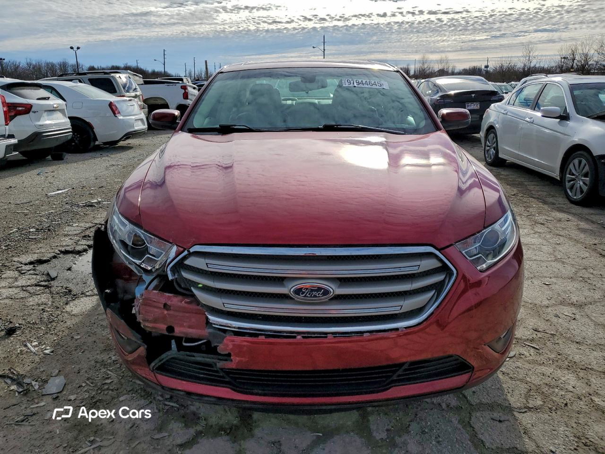 Ford Taurus 2018