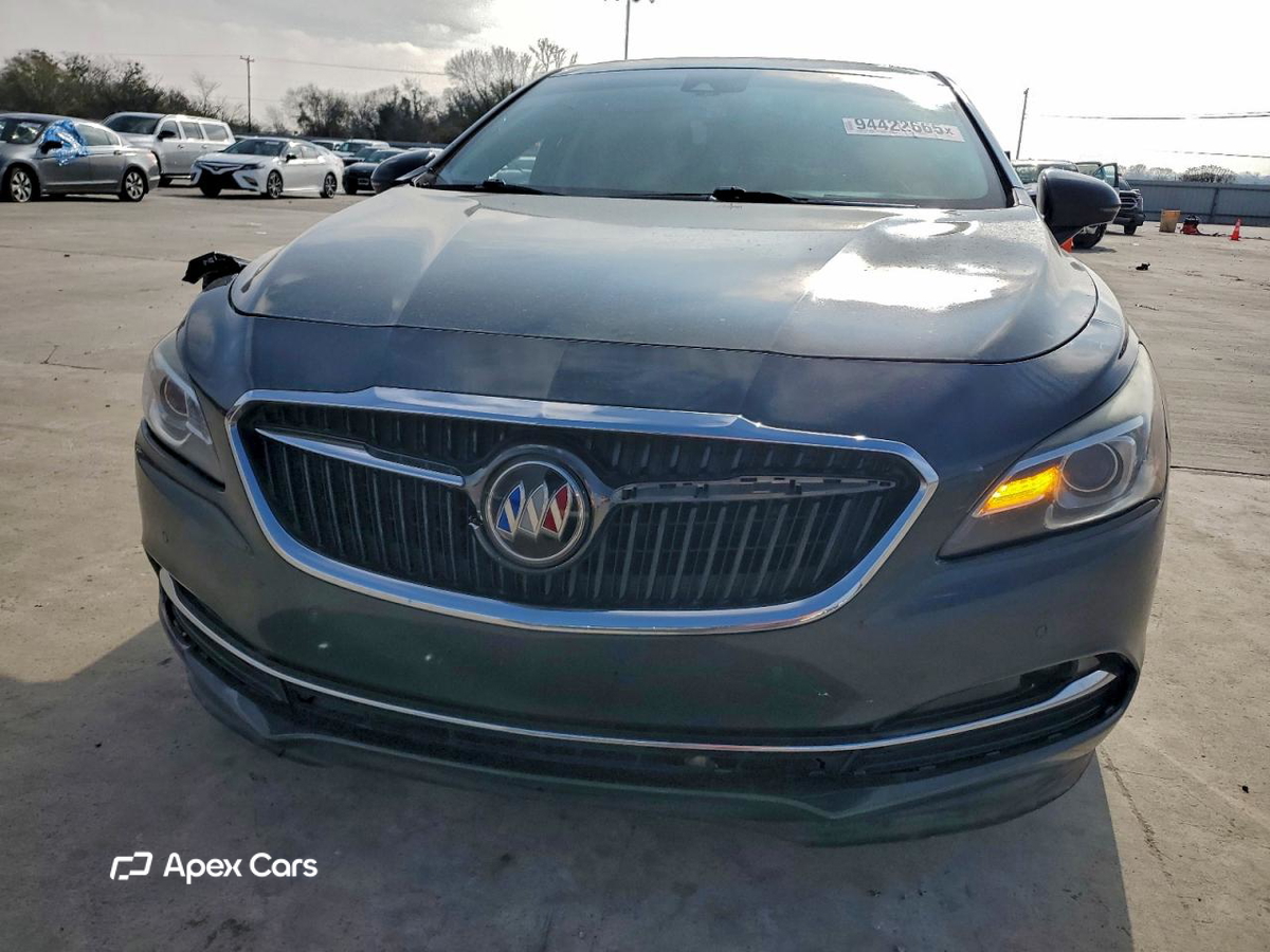 Buick LaCrosse 2018