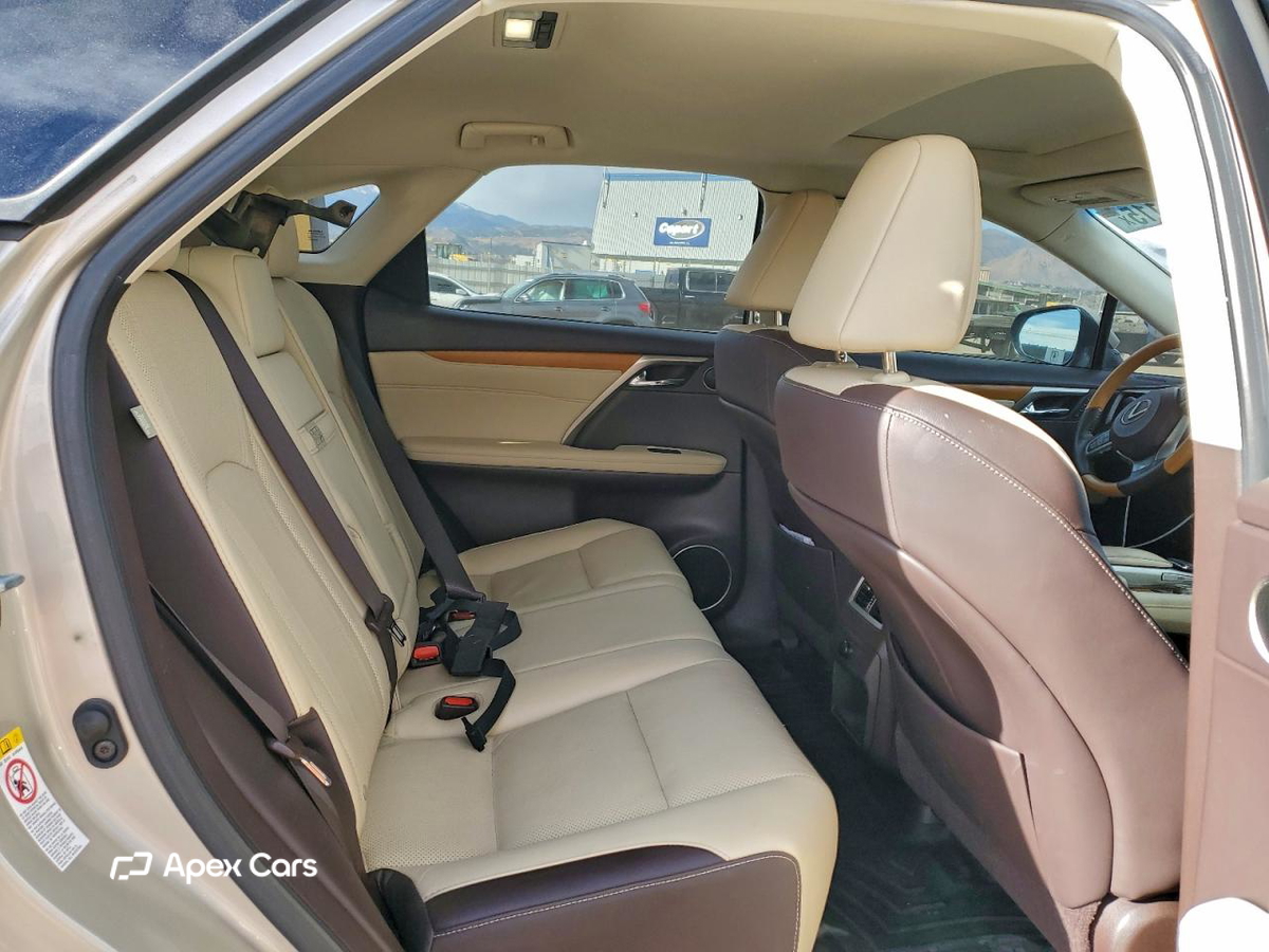 Lexus RX 2019