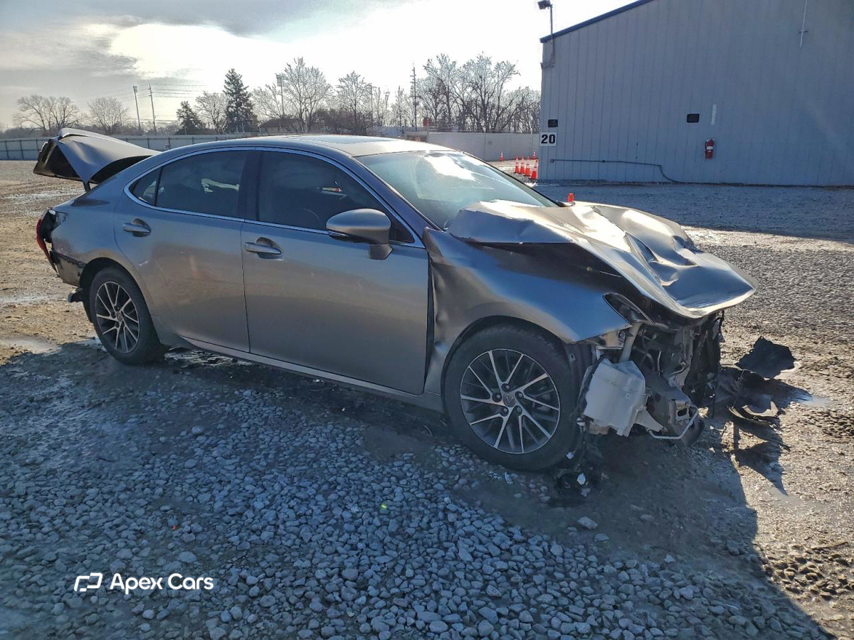 Lexus ES 2017