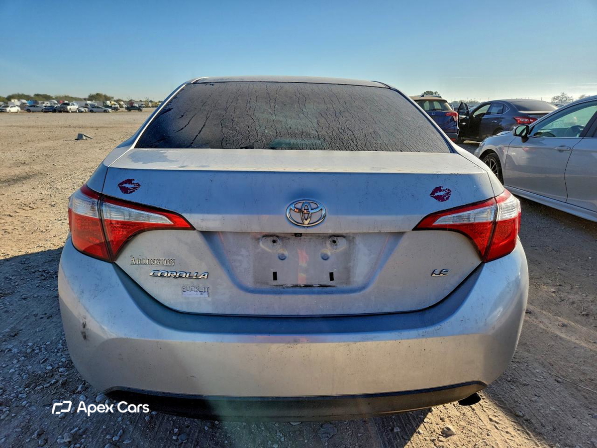 Toyota Corolla 2015