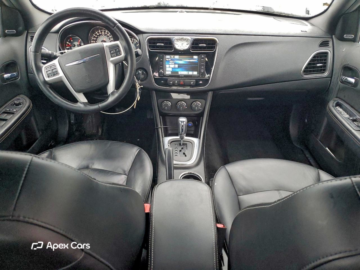 Chrysler 200 2014