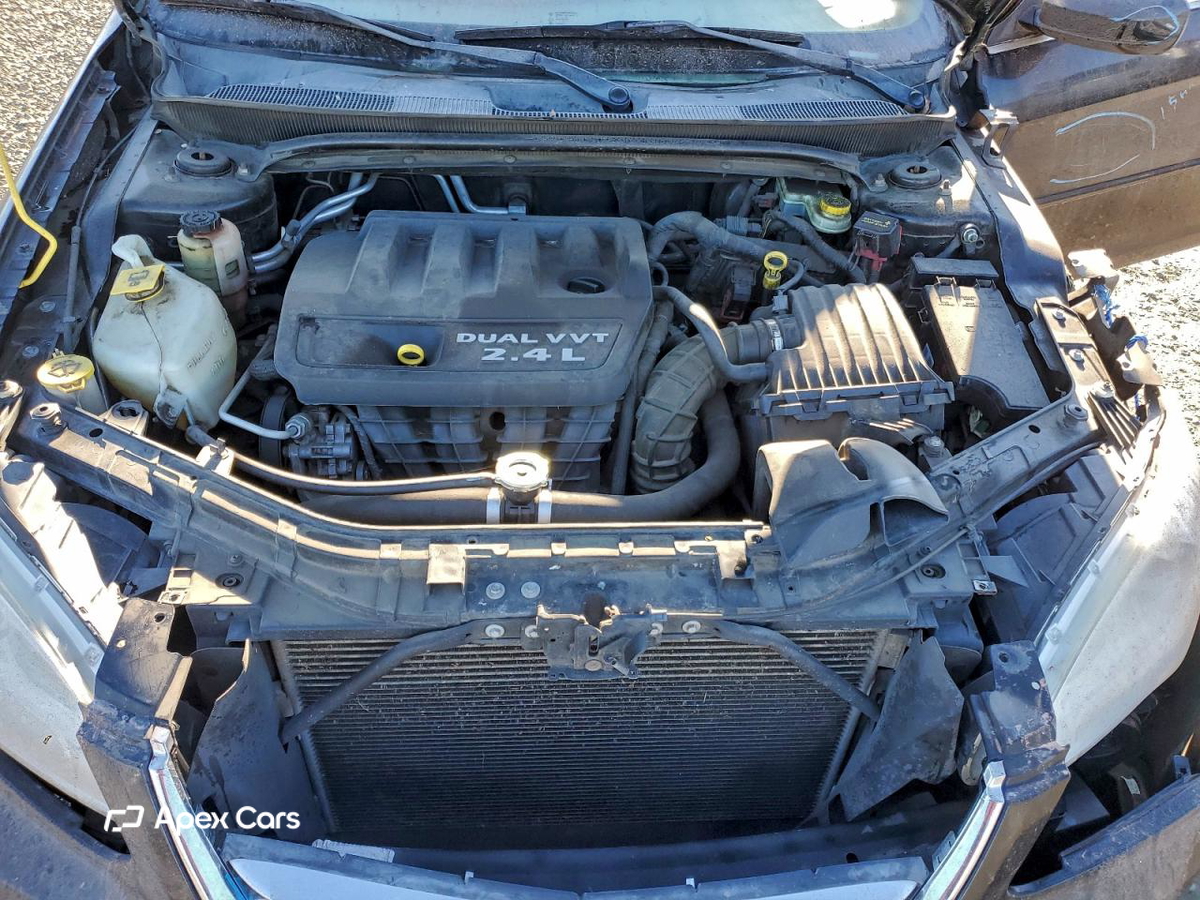 Chrysler 200 2013