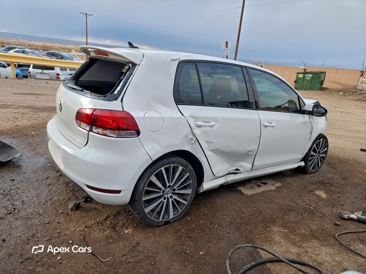 Volkswagen Golf 2014