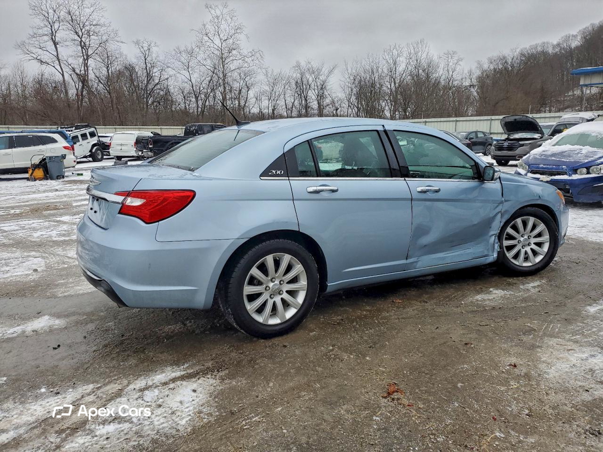 Chrysler 200 2014