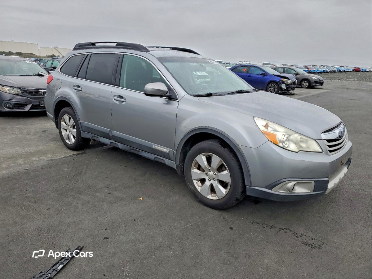 Subaru Outback 2011