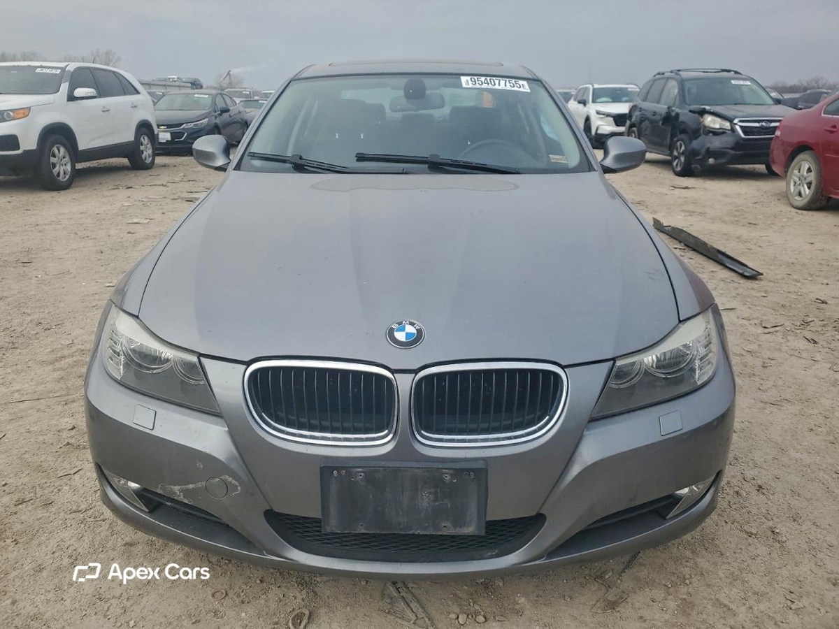 BMW Series 3 2009