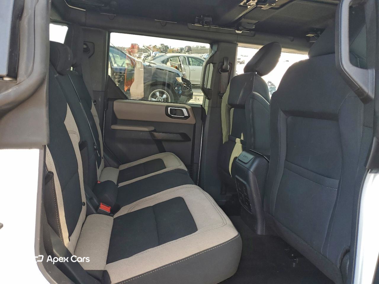 Ford Bronco 2022