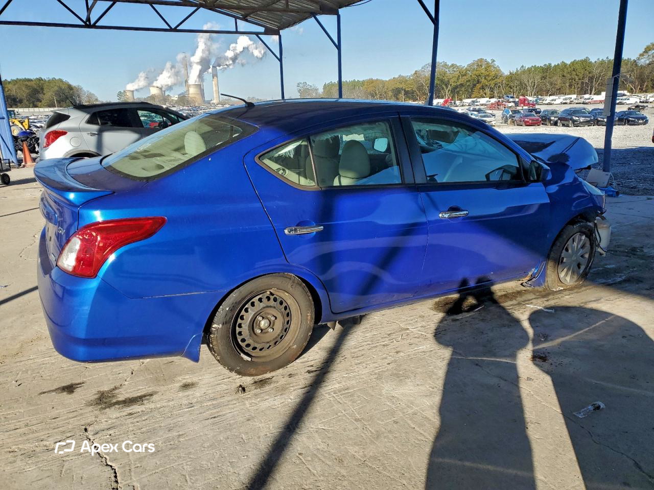 Nissan Versa 2015