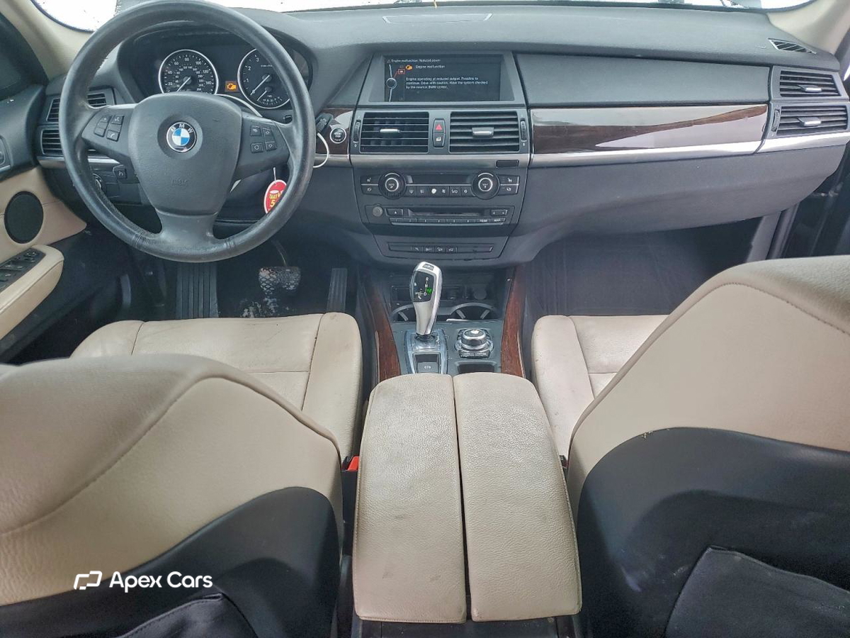 BMW X5 2011