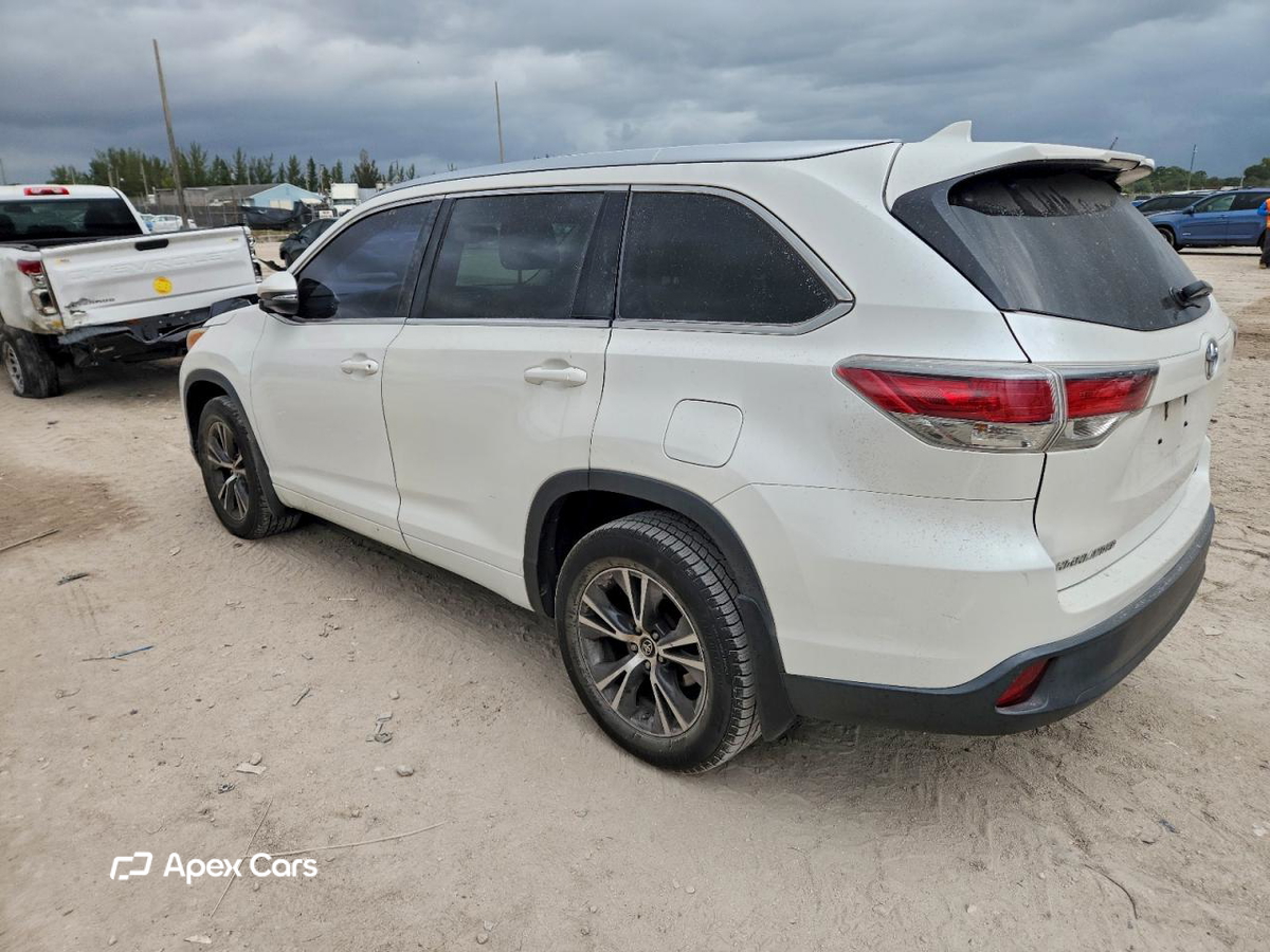 Toyota Highlander 2016