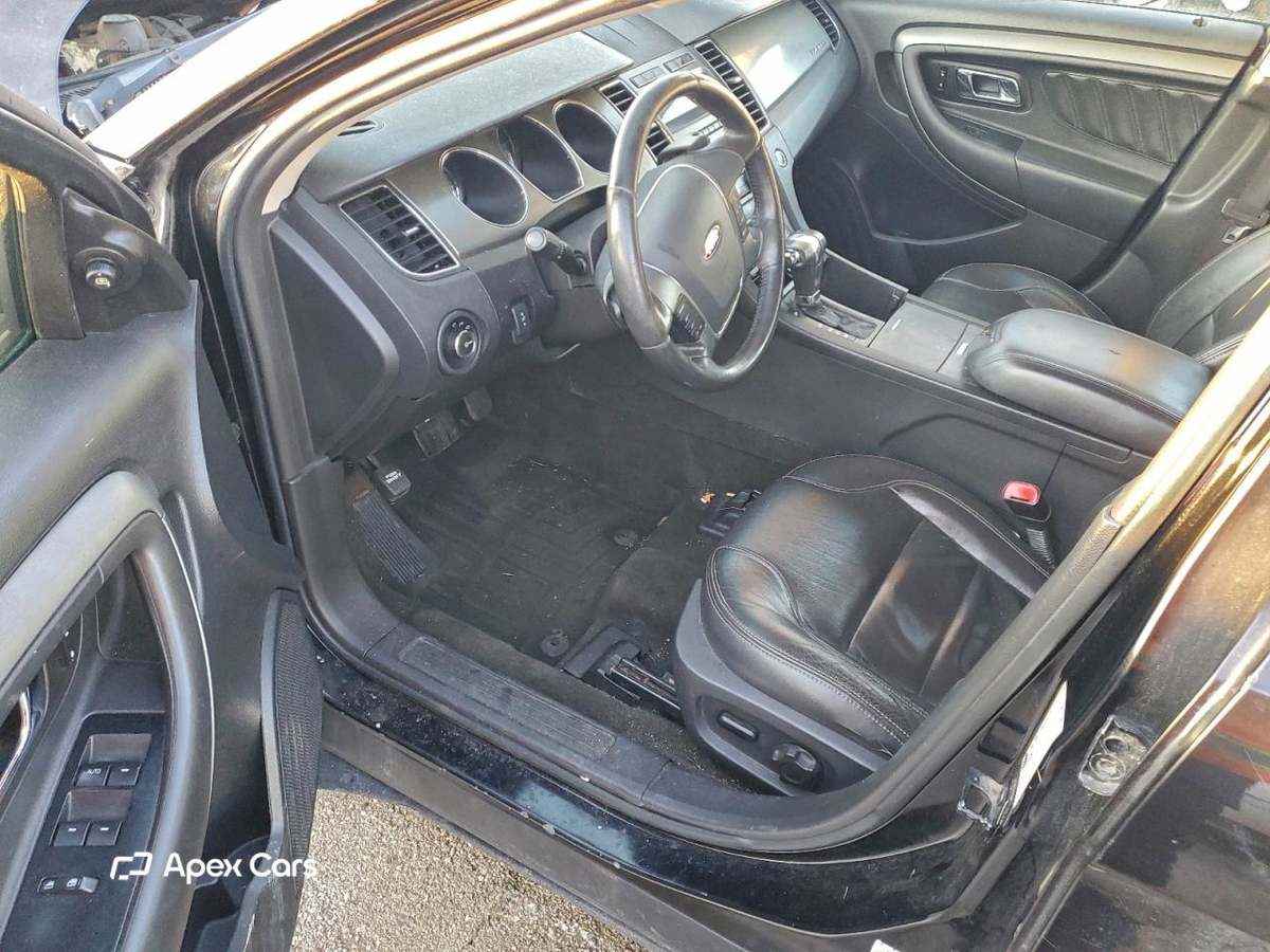 Ford Taurus 2012
