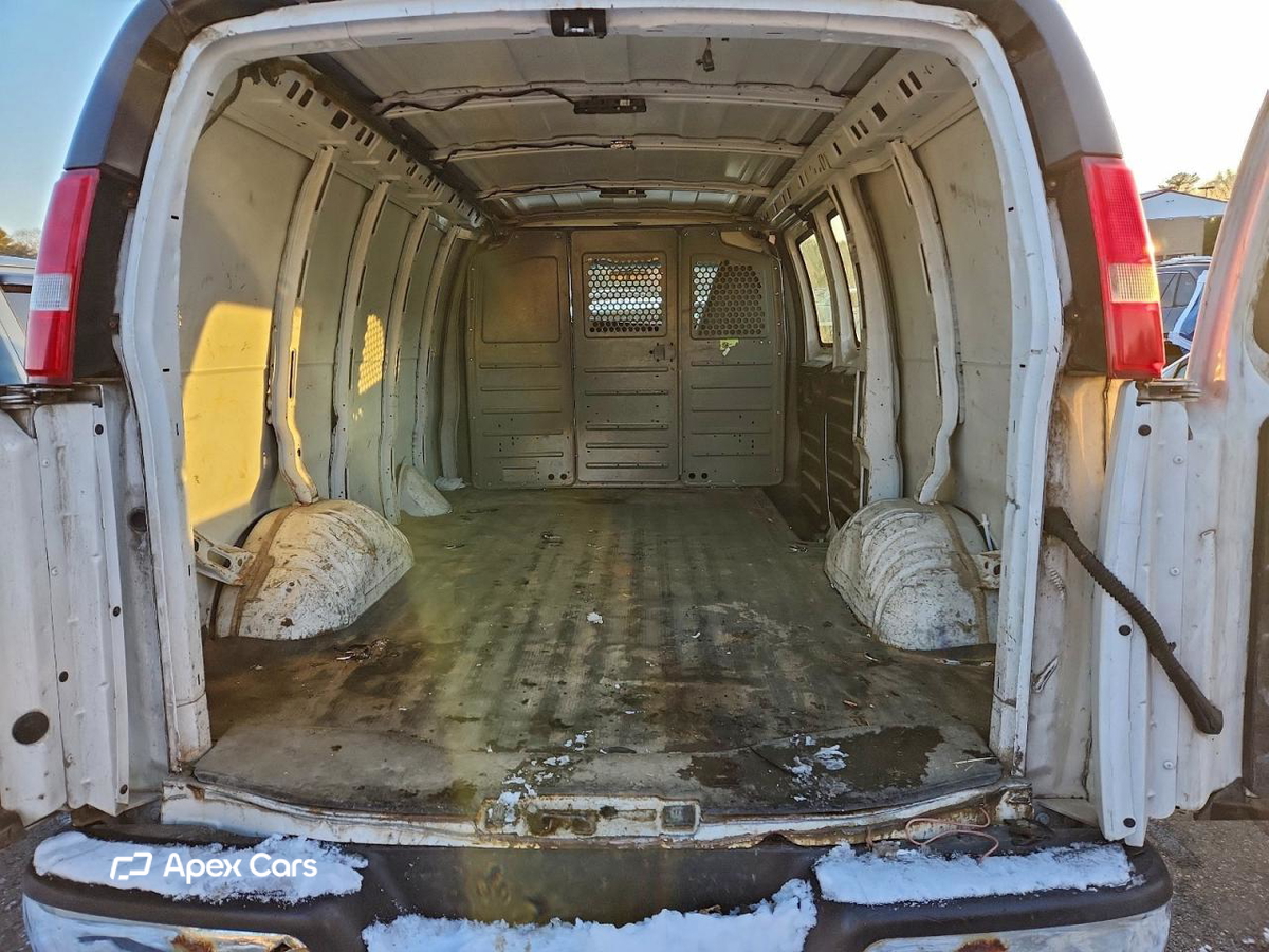 GMC Savana 2017