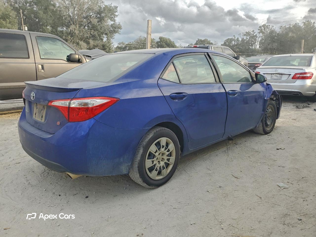 Toyota Corolla 2015