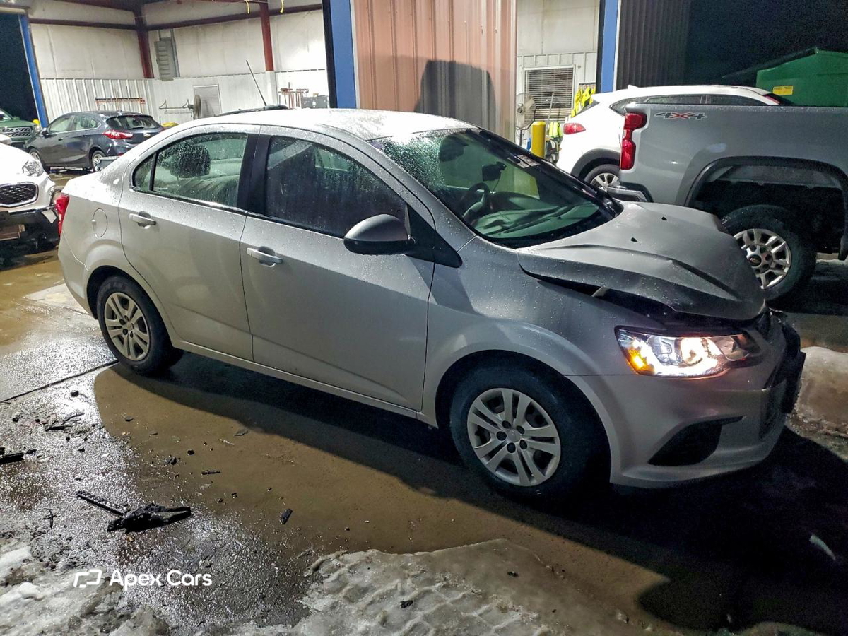 Chevrolet Sonic 2017