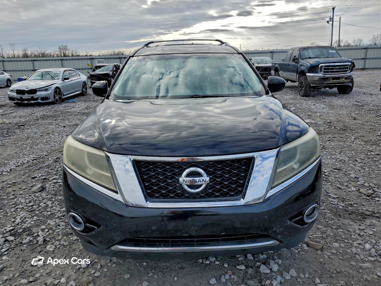 Nissan Pathfinder 2014