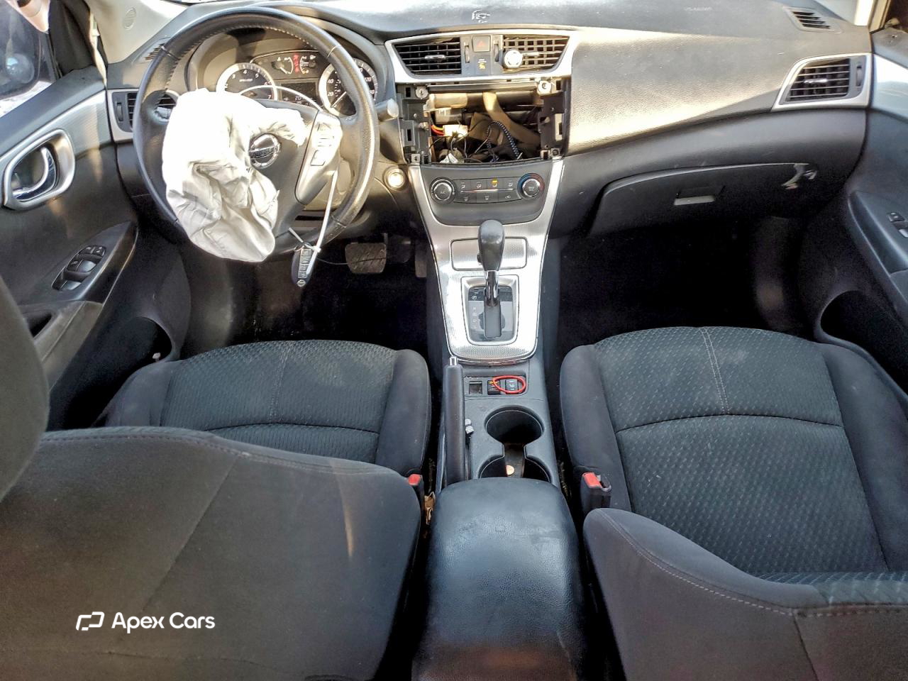 Nissan Sentra 2015