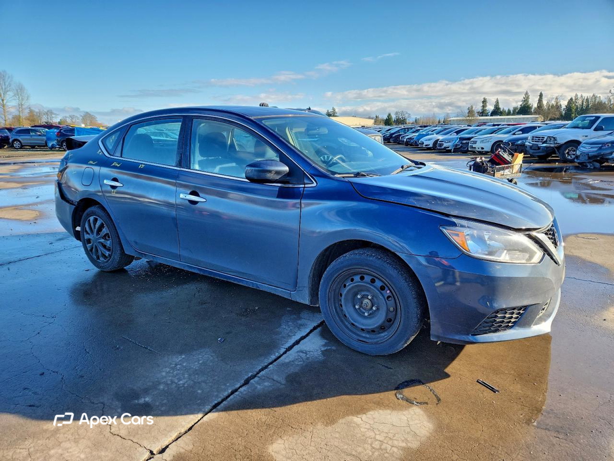 Nissan Sentra 2016