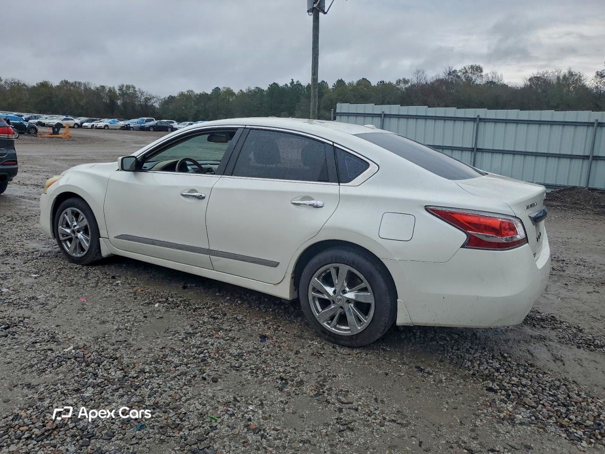 Nissan Altima 2015