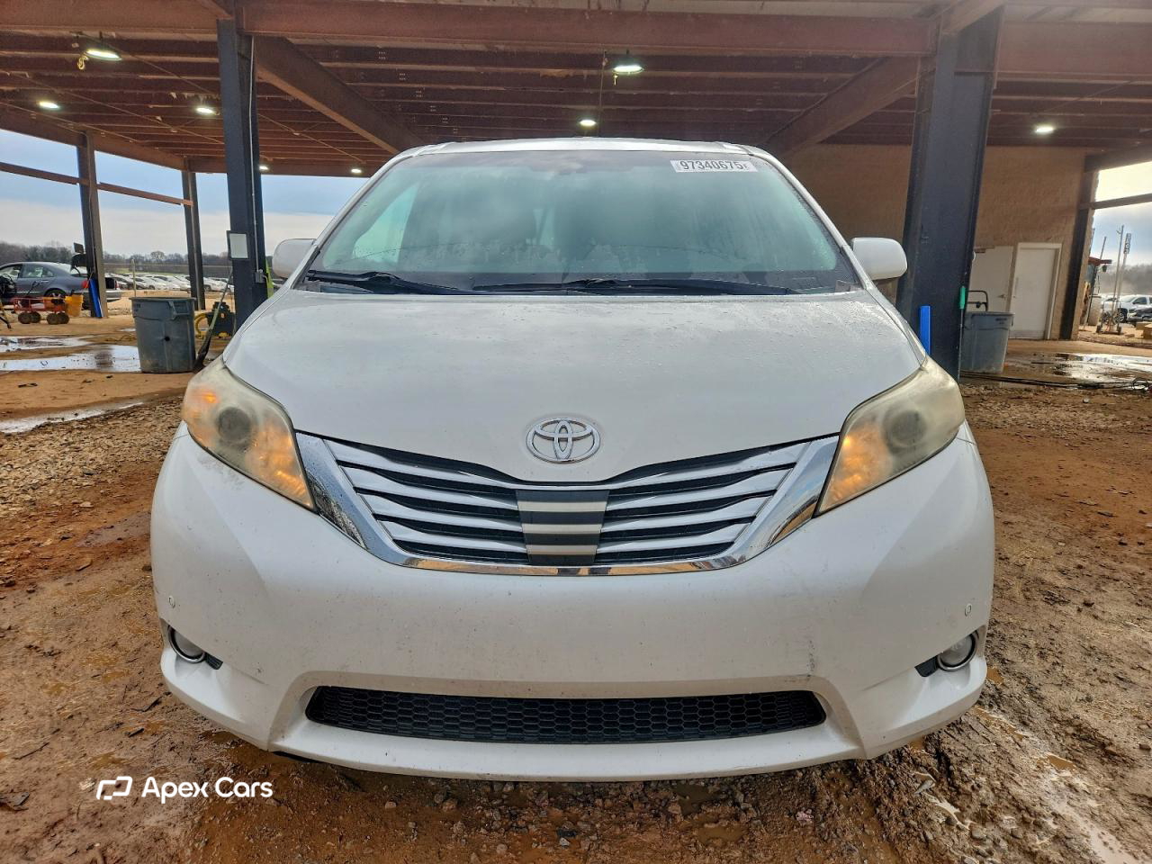 Toyota Sienna 2011